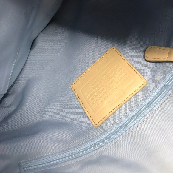 COPY - COACH Large Multicolor Fabric Shoulder Bag - Picture 9 of 10